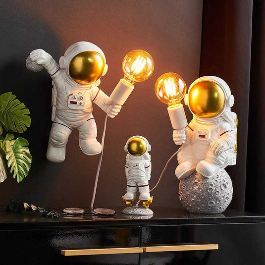 Astronaut Model Night Light Resin Bedside Table Lamp-GraffitiWallArt