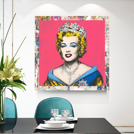 Crowned: Marilyn Pop Art ‚Äì Perfect Blend of Royalty-GraffitiWallArt