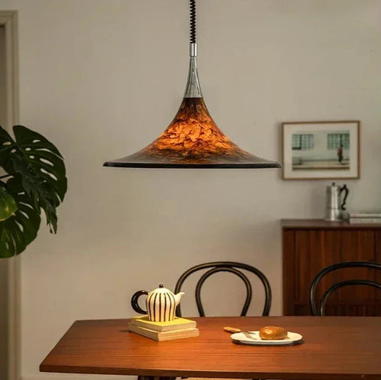 Modern Horn-Shaped LED Pendant Light – Sleek Iron Finish