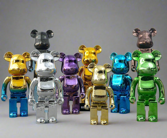 Statuette Bearbrick multicolore galvanisée de grande taille