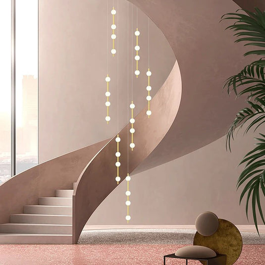 Lustre d'escalier suspendu à globes de poteau minimaliste