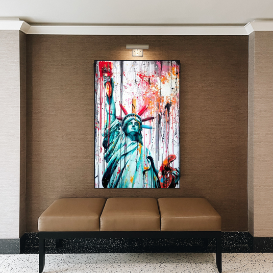 Statue of Liberty Canvas Wall Art - A Symbol of Freedom and Hope-GraffitiWallArt